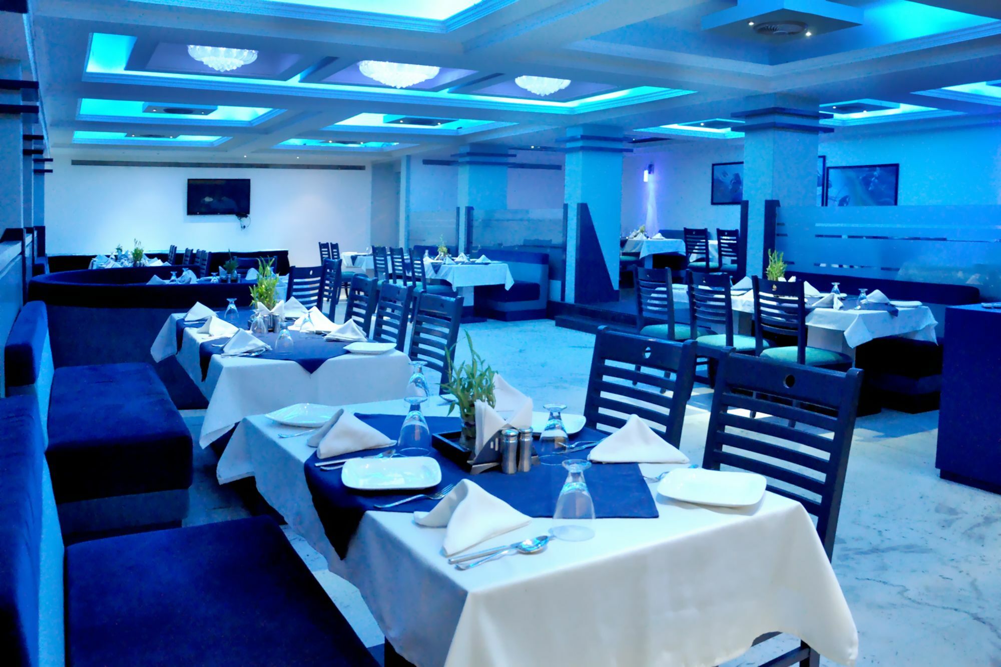 Bk Castles Hotel Jabalpur Extérieur photo